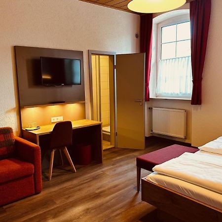 Hotel Und Wirtshaus Loewen Rielasingen-Worblingen Eksteriør billede